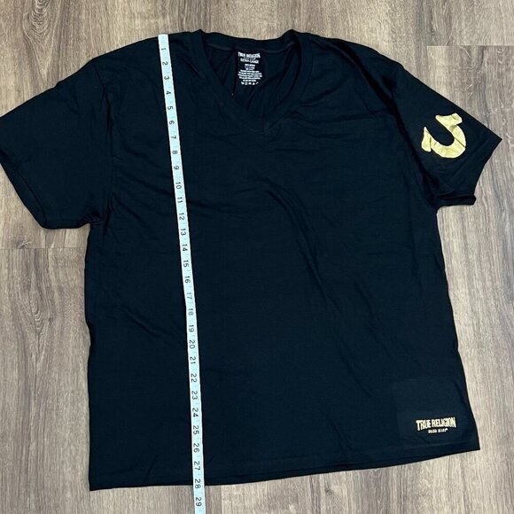 EUC True Religion Black V-Neck T-shirt Gold Logo Sz XL - Picture 5 of 8